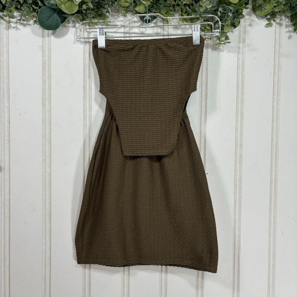 PrettyLittleThing Brown Textured Strapless Micro Mini Dress Party Sexy size 0 - Picture 1 of 6